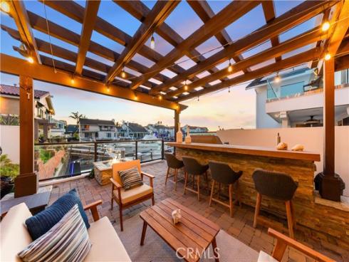 16455 Ladona Circle, Huntington Beach, CA