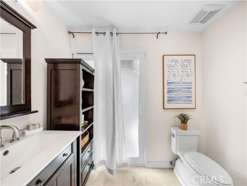 16455 Ladona Circle, Huntington Beach, CA