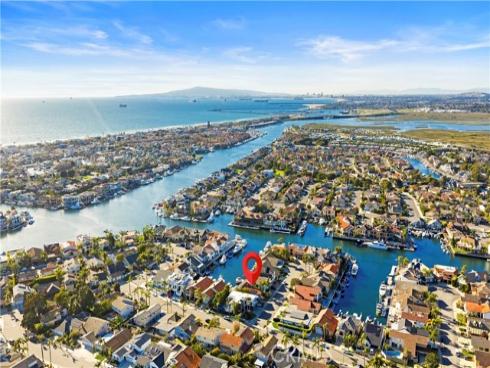 16455 Ladona Circle, Huntington Beach, CA