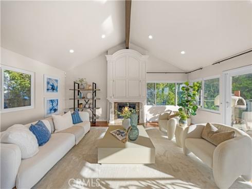 16455 Ladona Circle, Huntington Beach, CA