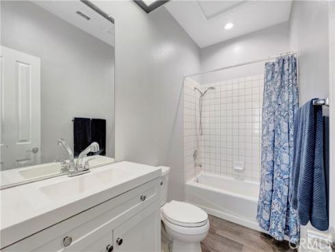 1208  California   Street, Huntington Beach, CA