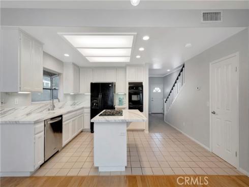 1208  California   Street, Huntington Beach, CA