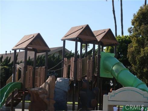 16802  Kamalii  , Huntington Beach, CA