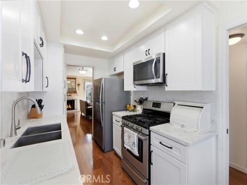 8276 Constantine Drive , Huntington Beach, CA