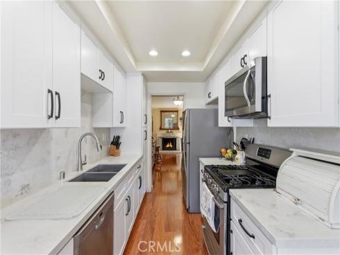 8276 Constantine Drive , Huntington Beach, CA
