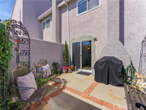 8276 Constantine Drive , Huntington Beach, CA