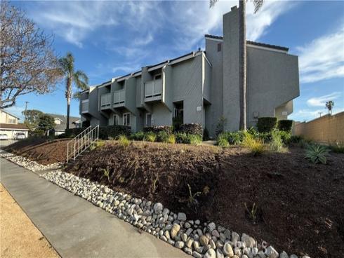 8276 Constantine Drive , Huntington Beach, CA
