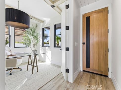 17007 Edgewater Lane, Huntington Beach, CA