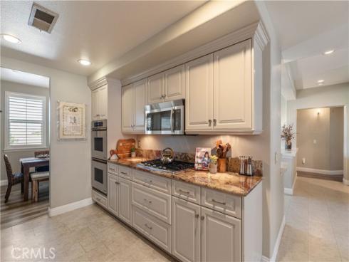 5142 Warner Ave 209 , Huntington Beach, CA