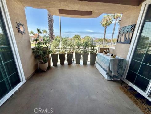 5142 Warner Ave 209 , Huntington Beach, CA