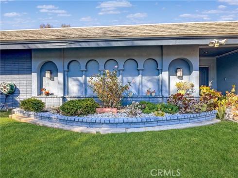 8131 Wenlock Circle, Huntington Beach, CA