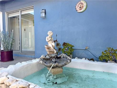 8131 Wenlock Circle, Huntington Beach, CA