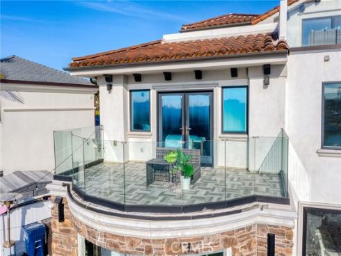 16861 Marina Bay Drive, Huntington Beach, CA