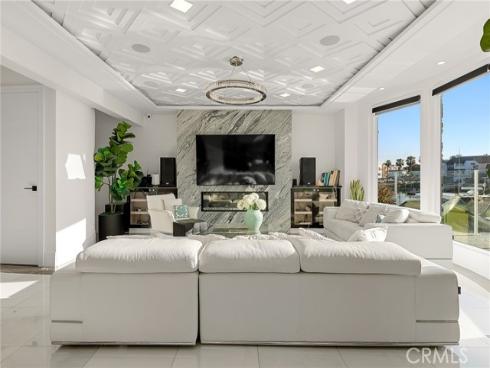 16861 Marina Bay Drive, Huntington Beach, CA