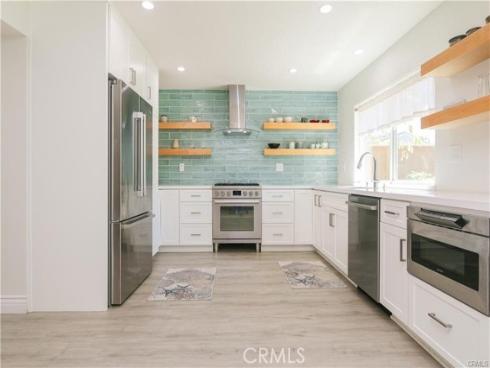 19742 Oceanaire Circle, Huntington Beach, CA