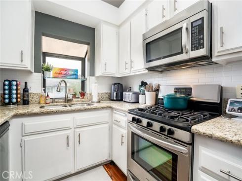 4862 Tiara 204 , Huntington Beach, CA