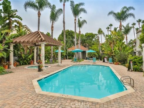 4862 Tiara 204 , Huntington Beach, CA