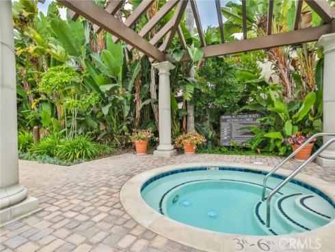 4862 Tiara 204 , Huntington Beach, CA
