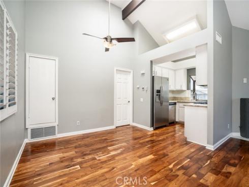 4862 Tiara 204 , Huntington Beach, CA