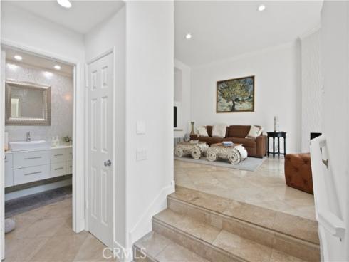 19355  Maidstone  , Huntington Beach, CA