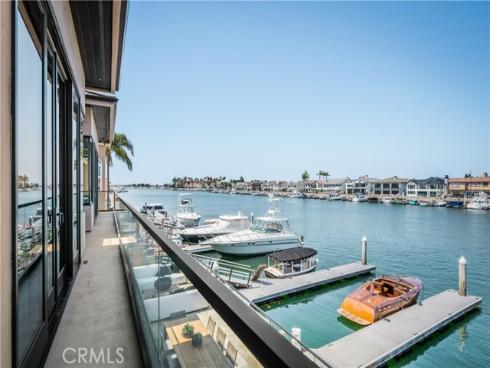 16462 Malden Circle, Huntington Beach, CA