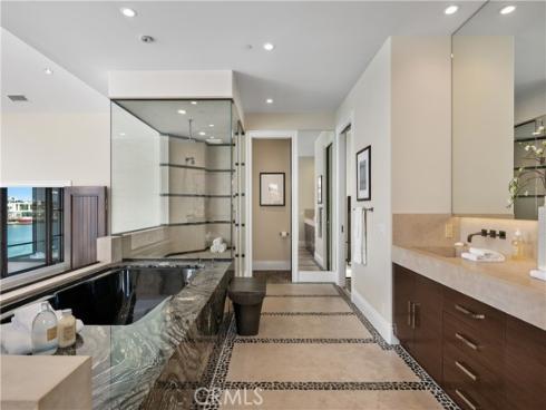 16462 Malden Circle, Huntington Beach, CA