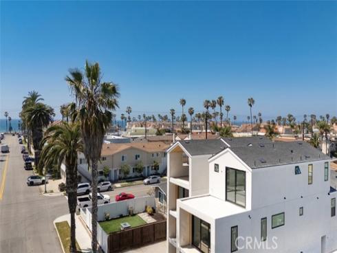 305 14th Street, Huntington Beach, CA