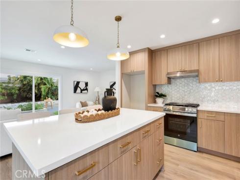 8141 Valencia , Huntington Beach, CA