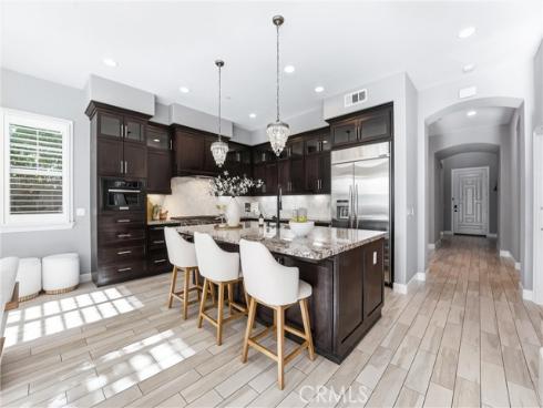 17491 Oakbluffs Lane , Huntington Beach, CA