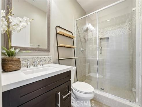 17491 Oakbluffs Lane , Huntington Beach, CA