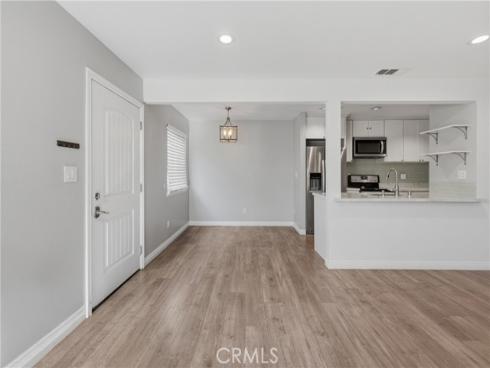 16713  Viewpoint  138B  Lane, Huntington Beach, CA