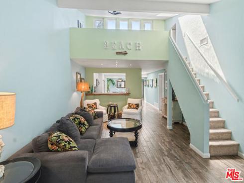19525 Starfish Lane, Huntington Beach, CA