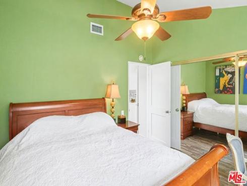 19525 Starfish Lane, Huntington Beach, CA