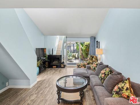 19525 Starfish Lane, Huntington Beach, CA