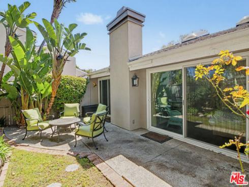 19525 Starfish Lane, Huntington Beach, CA