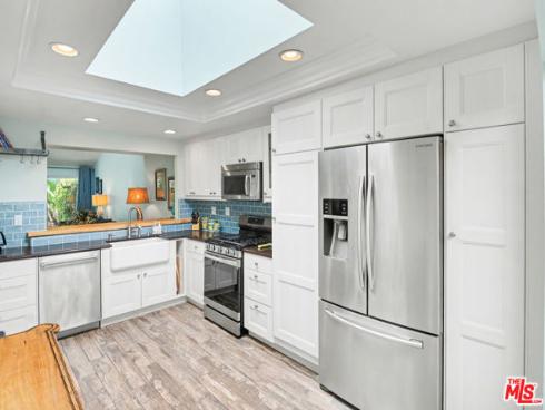 19525 Starfish Lane, Huntington Beach, CA
