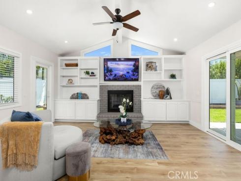 20082  Mayport   Lane, Huntington Beach, CA
