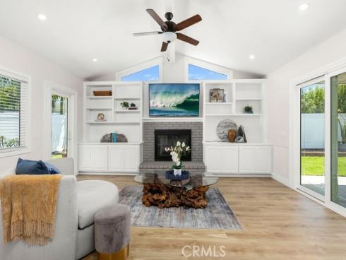 20082  Mayport   Lane, Huntington Beach, CA