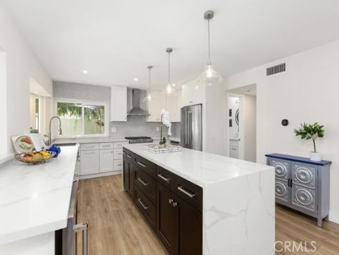 20082  Mayport   Lane, Huntington Beach, CA
