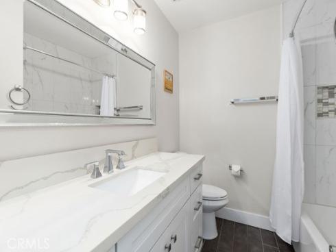 20082  Mayport   Lane, Huntington Beach, CA