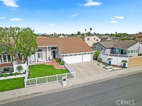 20082  Mayport   Lane, Huntington Beach, CA