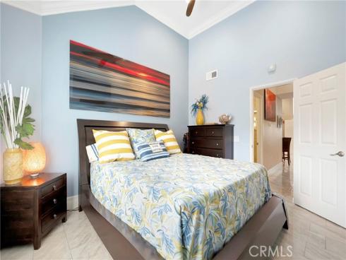 1200  Pacific Coast  426 , Huntington Beach, CA