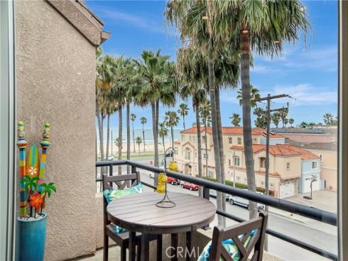 1200  Pacific Coast  426 , Huntington Beach, CA