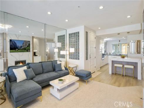 4165 Warner 202 Avenue, Huntington Beach, CA