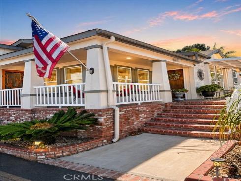 16401 Napili Lane, Huntington Beach, CA