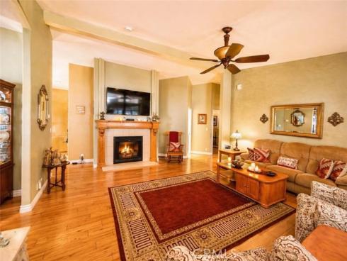16401 Napili Lane, Huntington Beach, CA