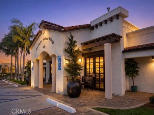 16401 Napili Lane, Huntington Beach, CA
