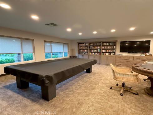 16401 Napili Lane, Huntington Beach, CA