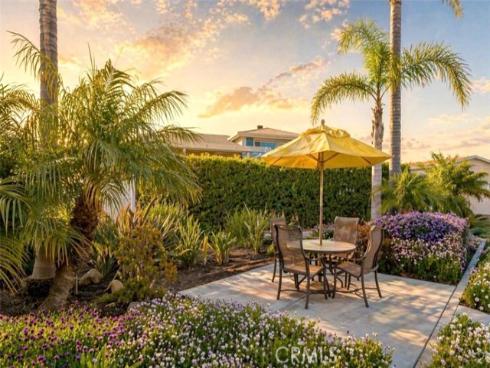 16401 Napili Lane, Huntington Beach, CA