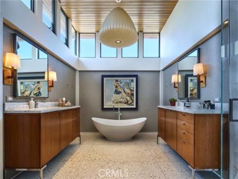 1112 Park Street, Huntington Beach, CA